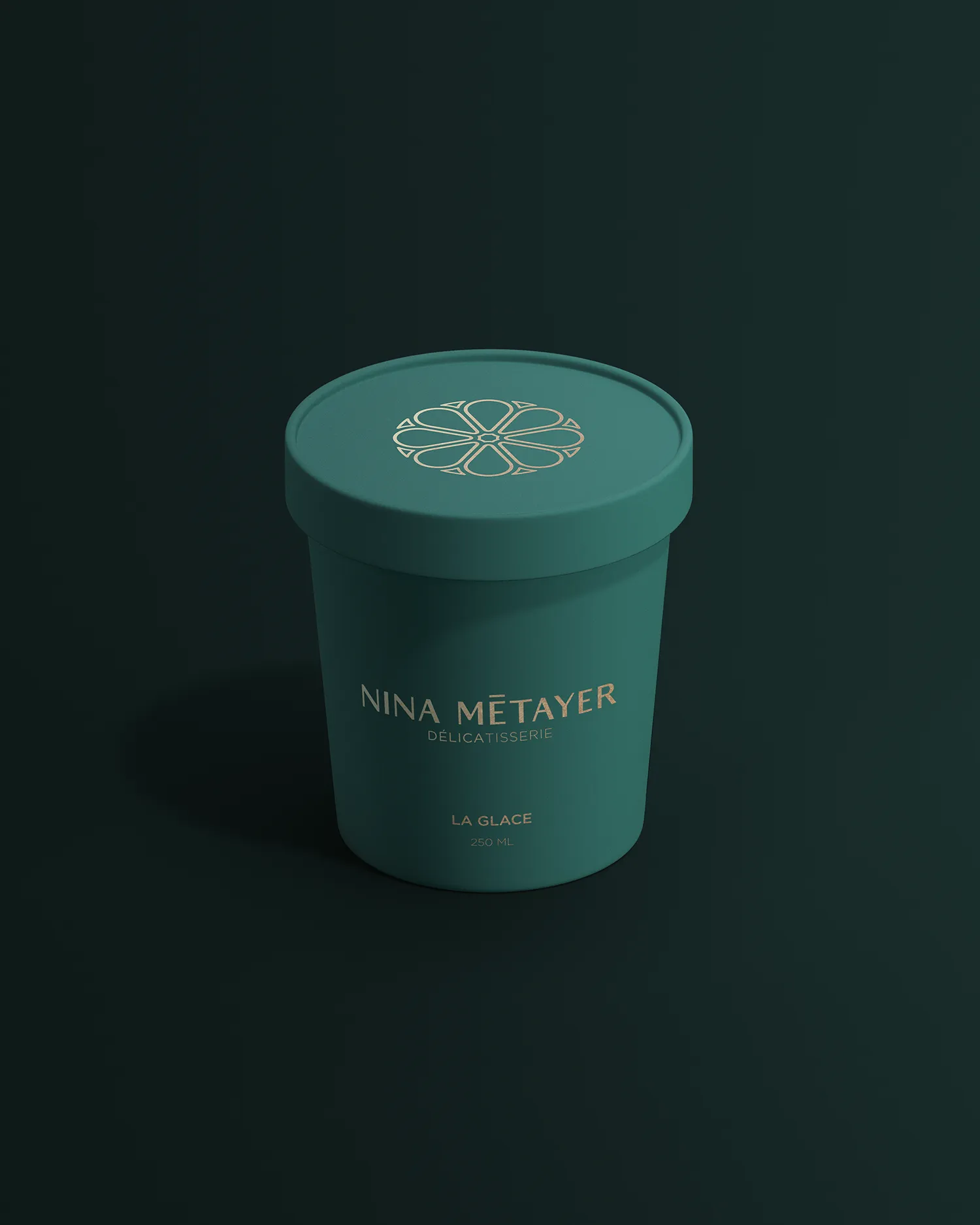 Nina-Metayer-Glace