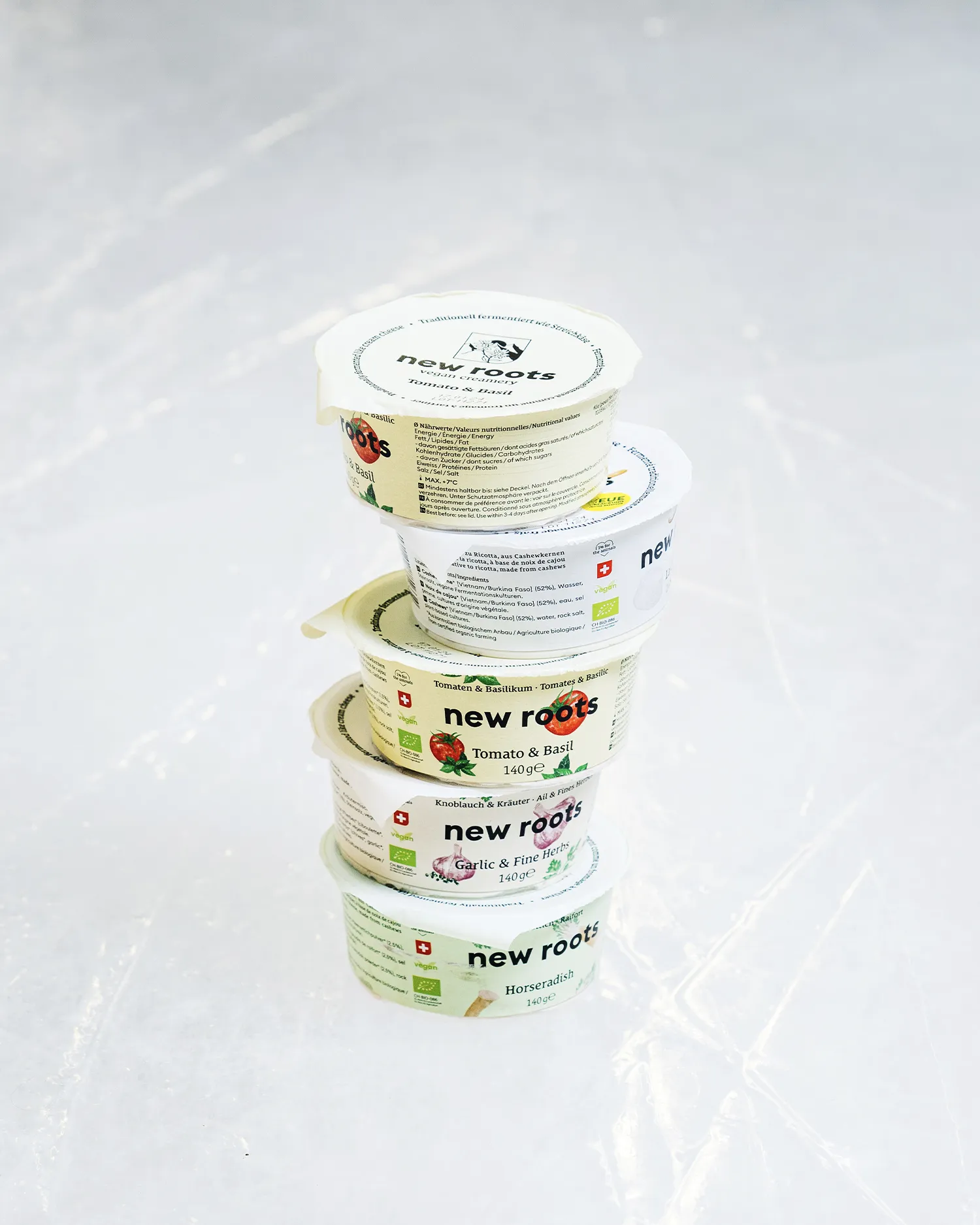New Roots - Packaging - Spread - Photo Pascale Amez